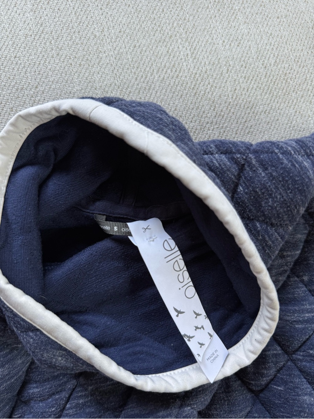 Oiselle Quilted Pullover - Picture 5 of 12